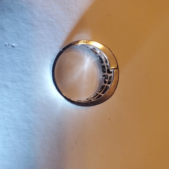 14K white gold diamond ring - Picture 8 of 10